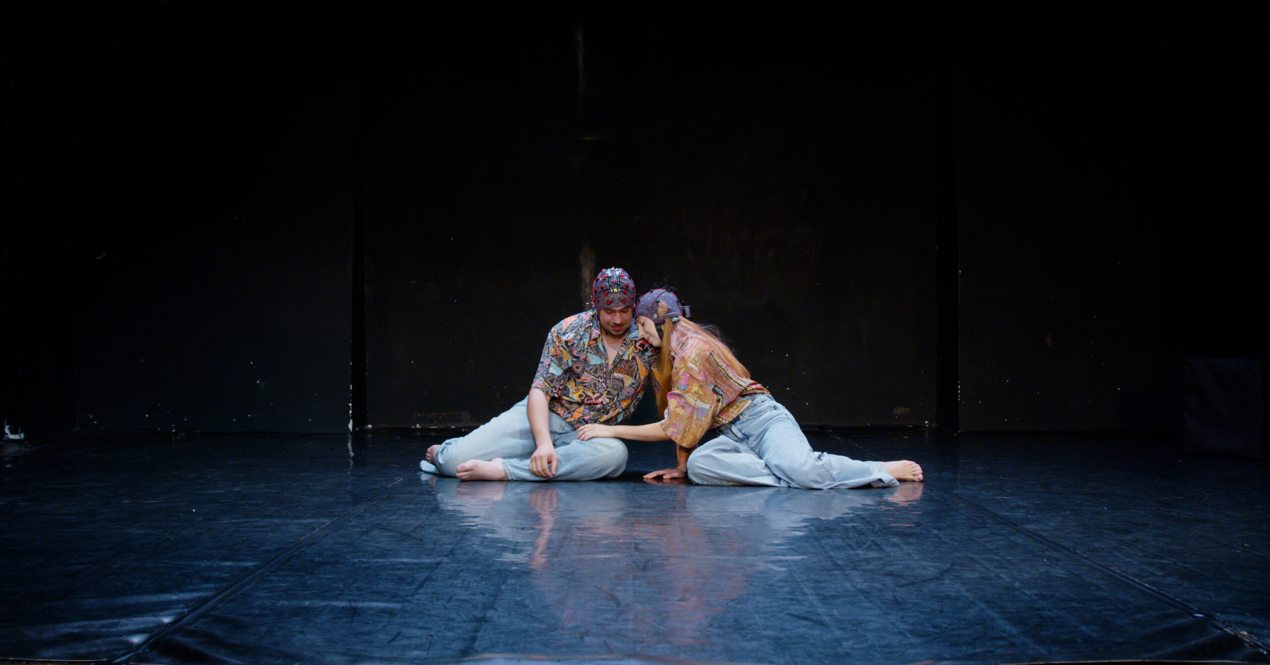 1.00_00_39_42.Still005